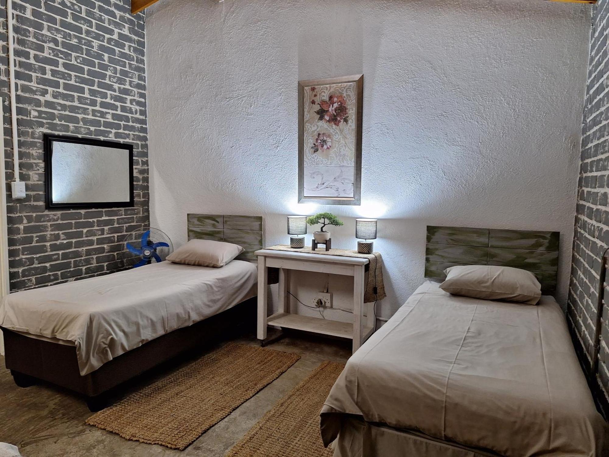 Вилла Numbi Hills Self-Catering Хейзивью Экстерьер фото