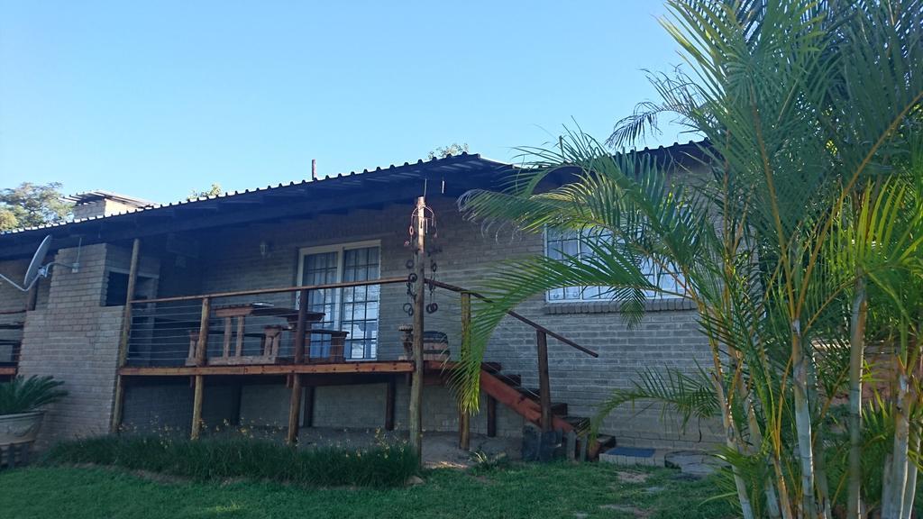Вилла Numbi Hills Self-Catering Хейзивью Экстерьер фото